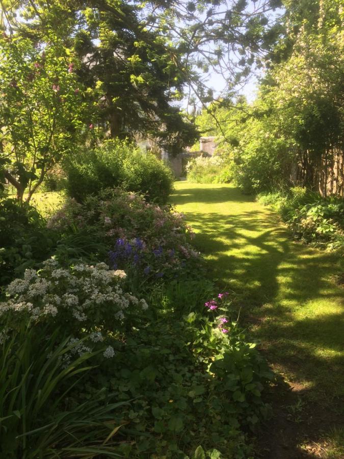 Bed and Breakfast De Ma Fenetre Saint-Martin-des-Entrees Екстер'єр фото