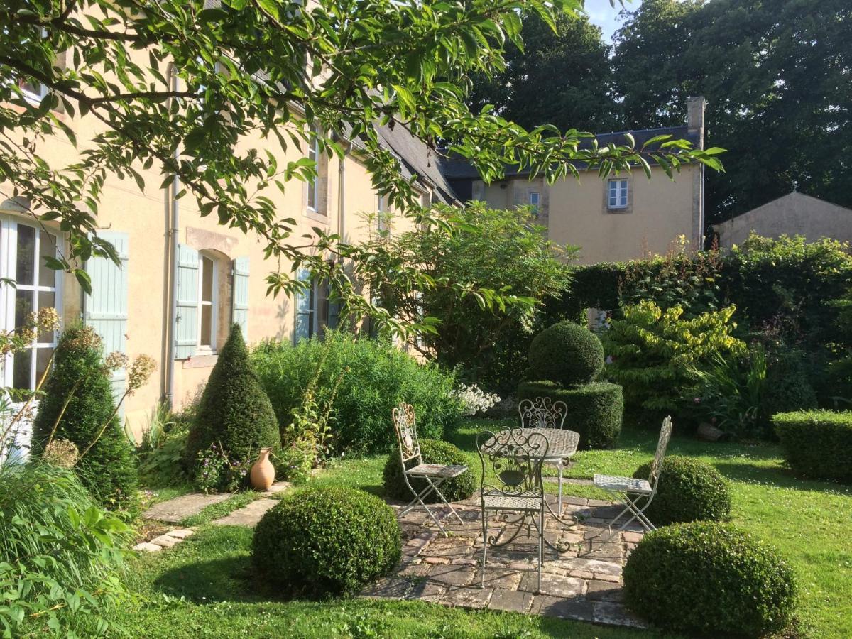 Bed and Breakfast De Ma Fenetre Saint-Martin-des-Entrees Екстер'єр фото