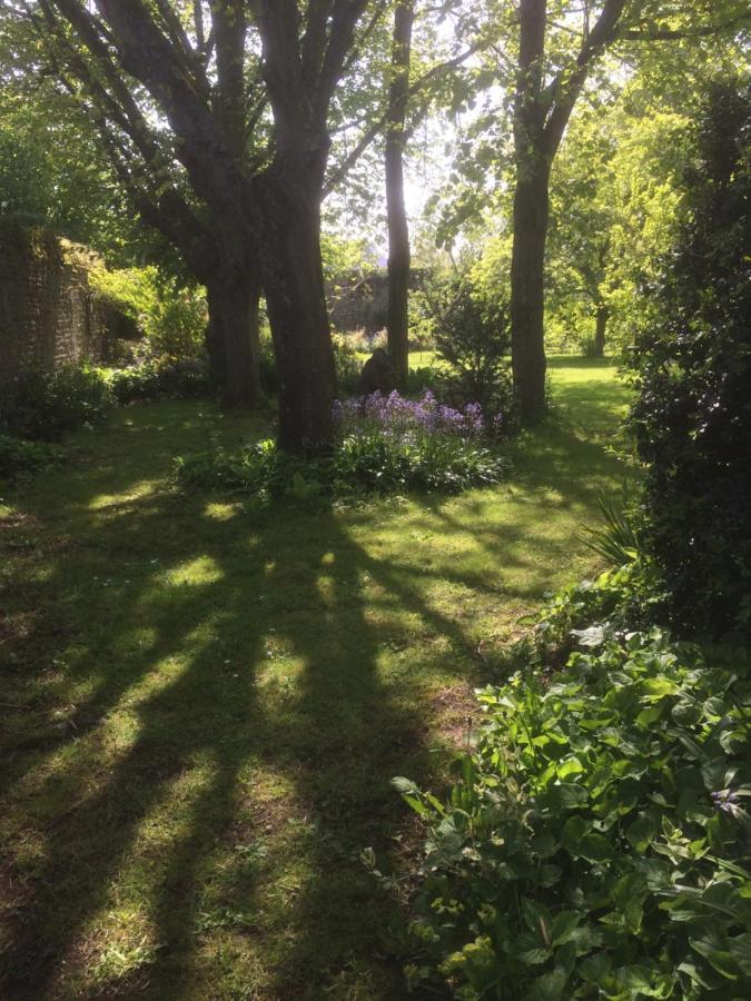 Bed and Breakfast De Ma Fenetre Saint-Martin-des-Entrees Екстер'єр фото